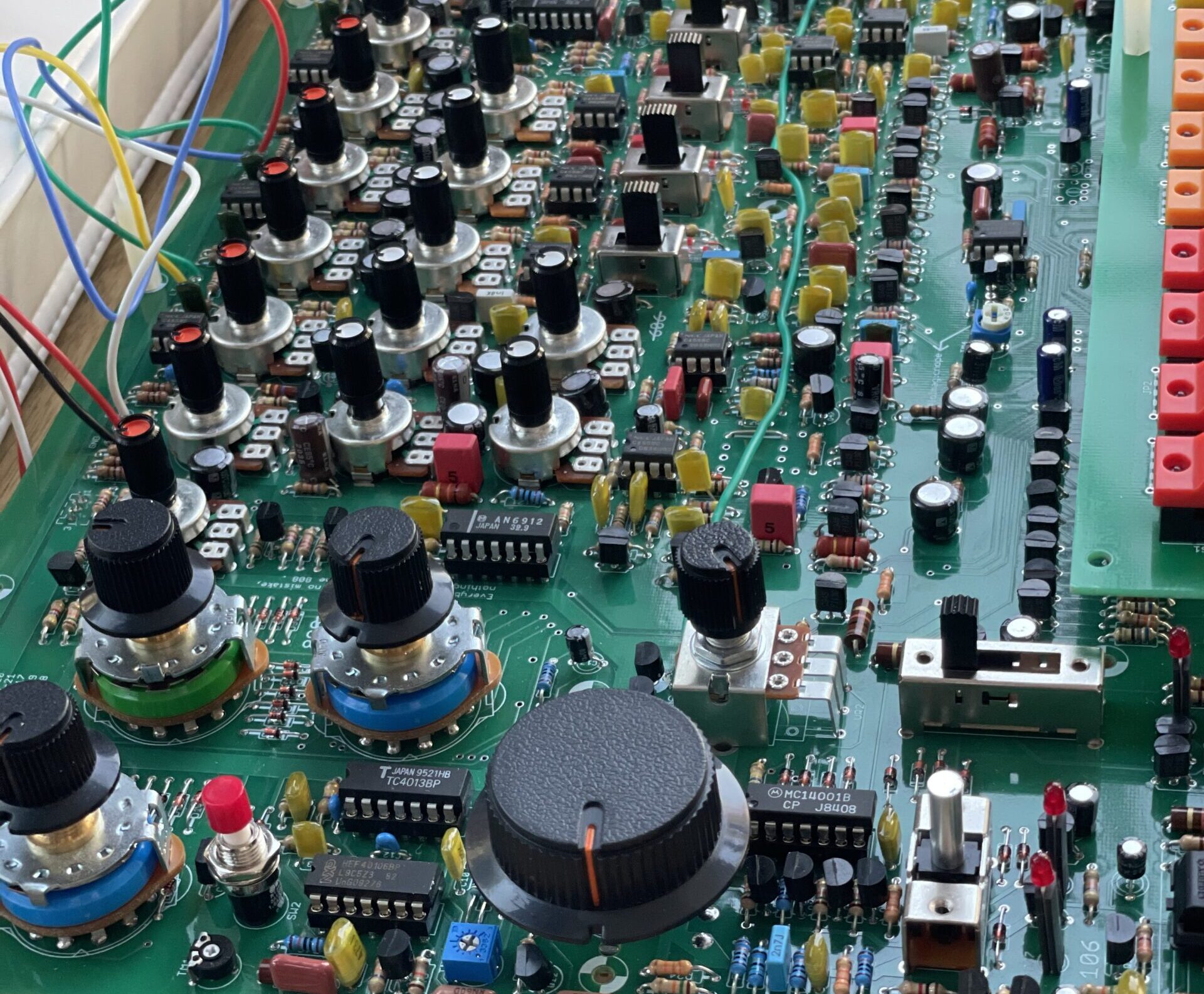 RE-808 Drum Machine