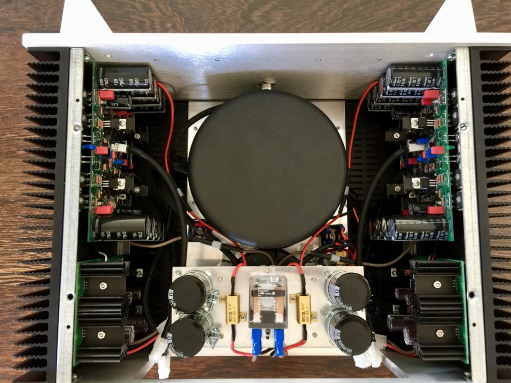 Beta24 amplifier from above, fully wired